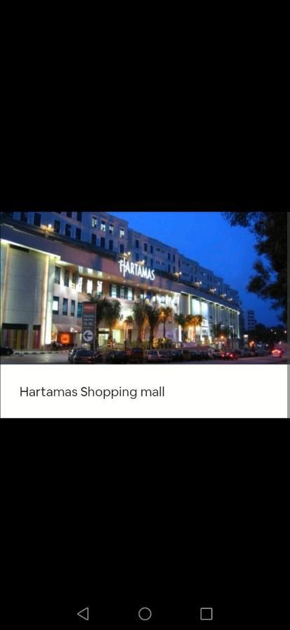 Corporate Hotel Suites At Hartamas / Mont Kiara Kuala Lumpur Esterno foto