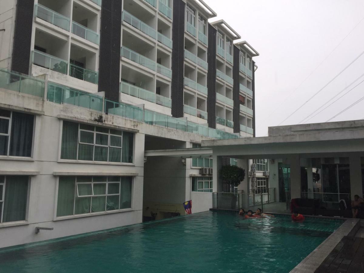 Corporate Hotel Suites At Hartamas / Mont Kiara Kuala Lumpur Esterno foto